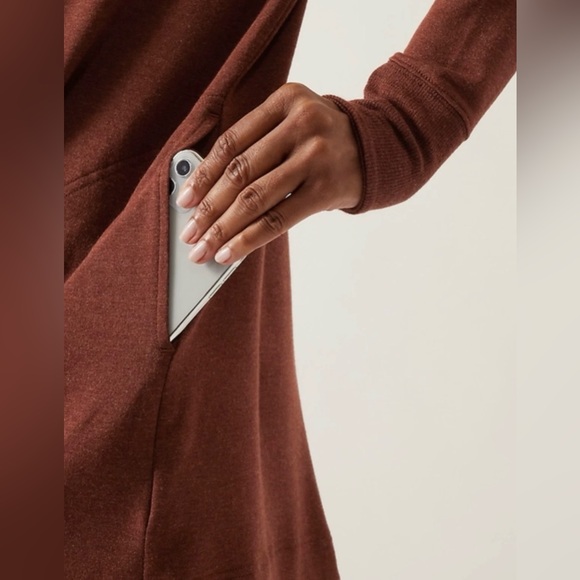 Athleta Mahogany Pockets Nirvana Prayanara Restore Wrap Cardigan - Picture 3 of 9